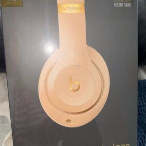 NIB Beats Studio3 Wireless Headphones - Desert Sand